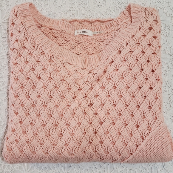 Blu Pepper Sweater, Soft Coral Pink, Sz M - Picture 4 of 8
